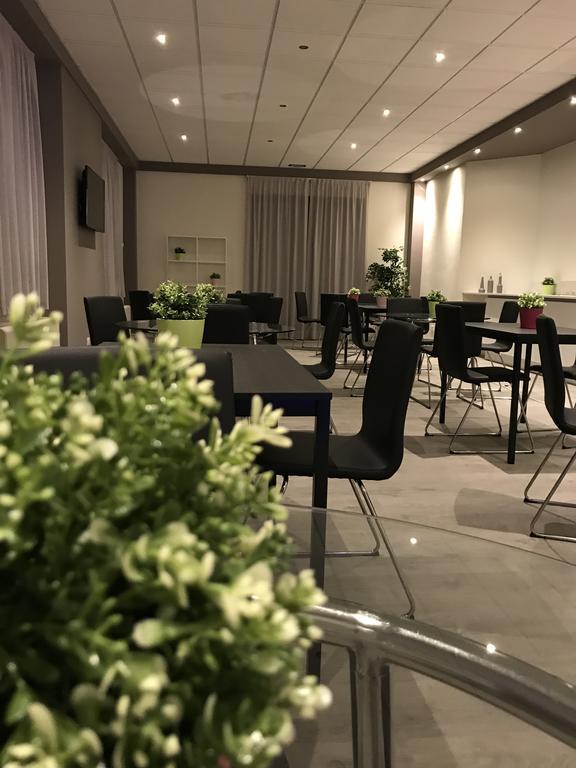 Novahotel Reggio d'Emilie Extérieur photo